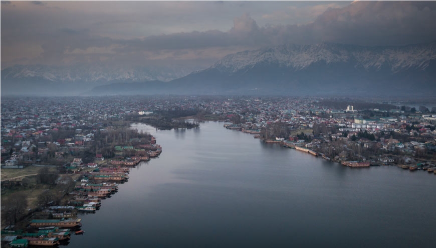 WelcomHeritage Gurkha Houseboats , Srinagar